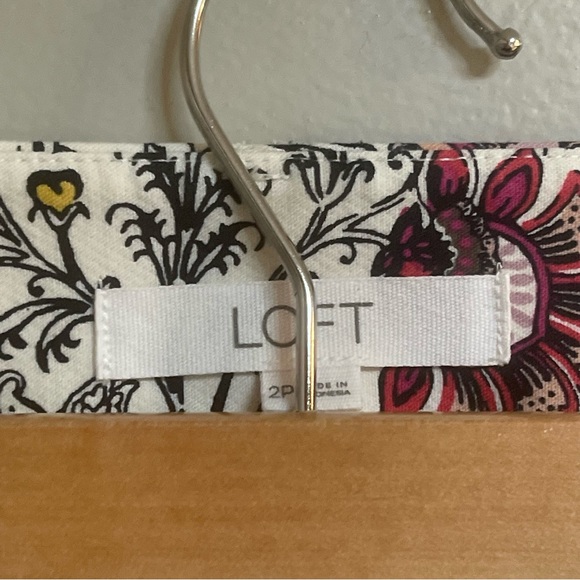 LOFT Pants - Picture 2 of 3